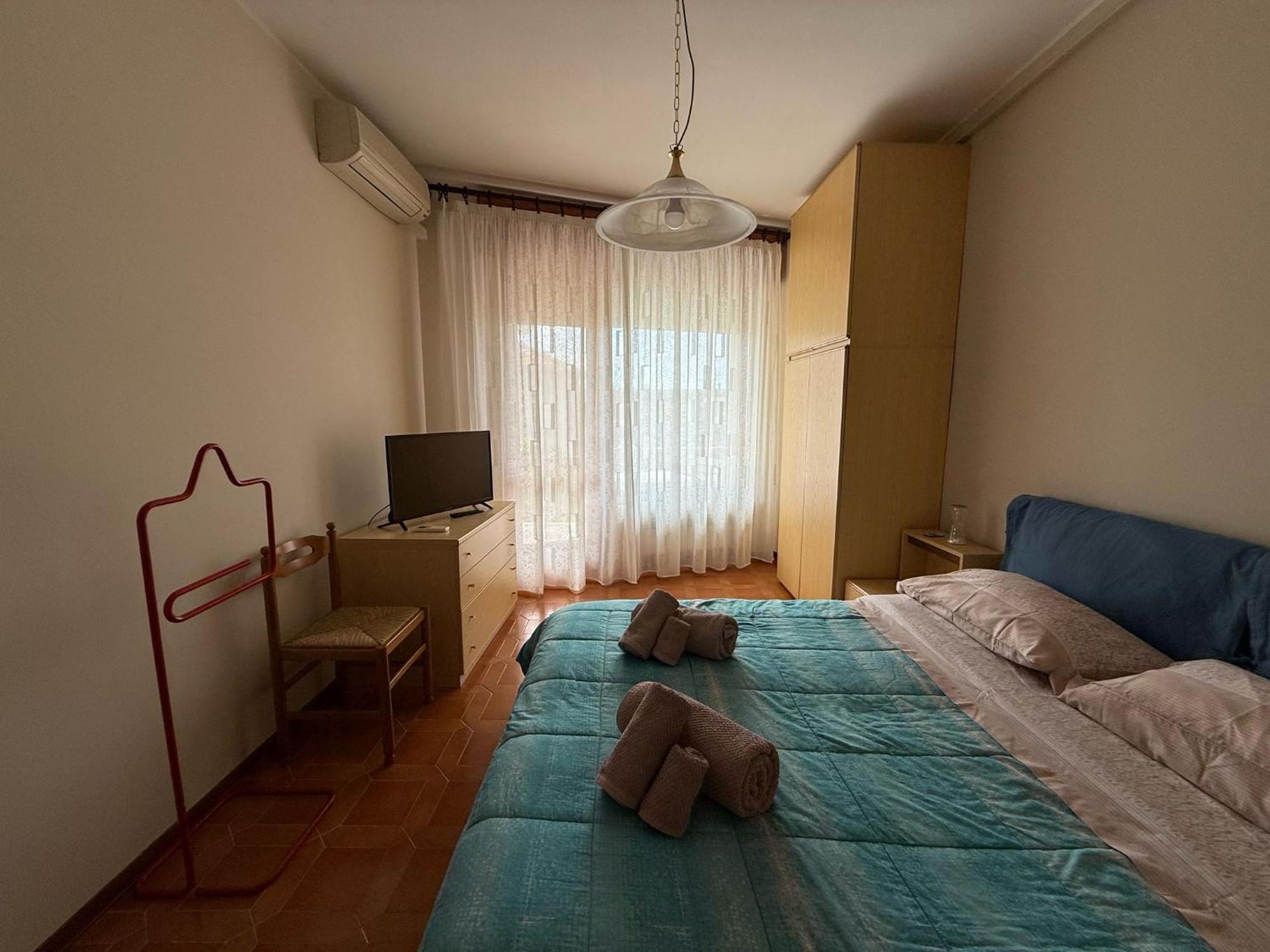 Wh - Appartamento Siccardi In Zona Residenziale Con Posto Auto Sanremo Eksteriør billede